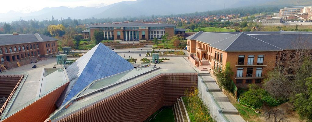 Facultad de Ciencias Sociales - Universidad de los Andes