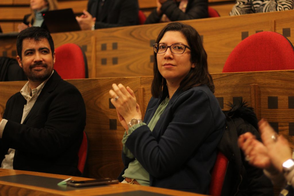 Gastón Muñoz y Camila Sabat, Escuela de Psicología. 