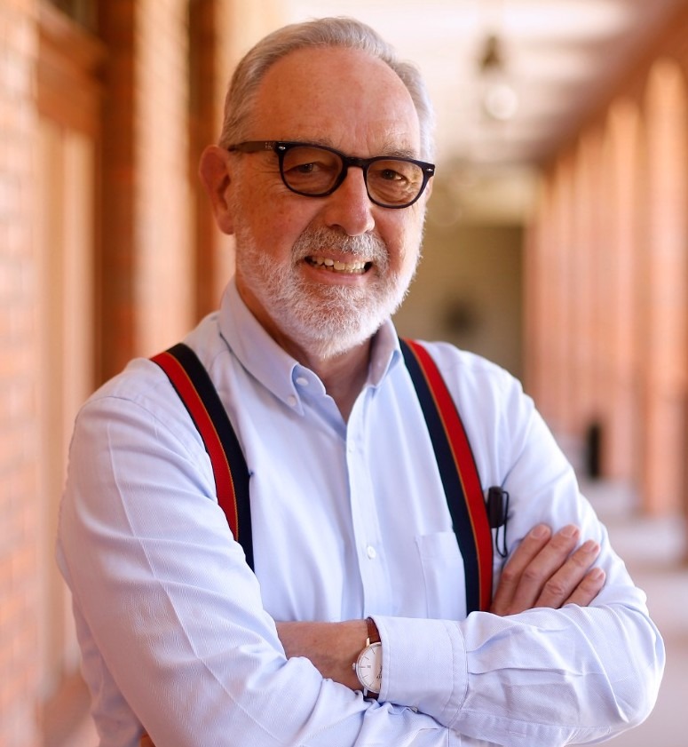 Uandes otorga el grado de Doctor Honoris Causa a Cristián Zegers, Ignacio Arellano y Antonio Carlos Pereira 4 Antonio