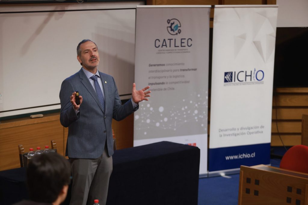 Analítica e inteligencia artificial: las herramientas que están transformando la logística y la planificación portuaria 6 0K3A8409 scaled