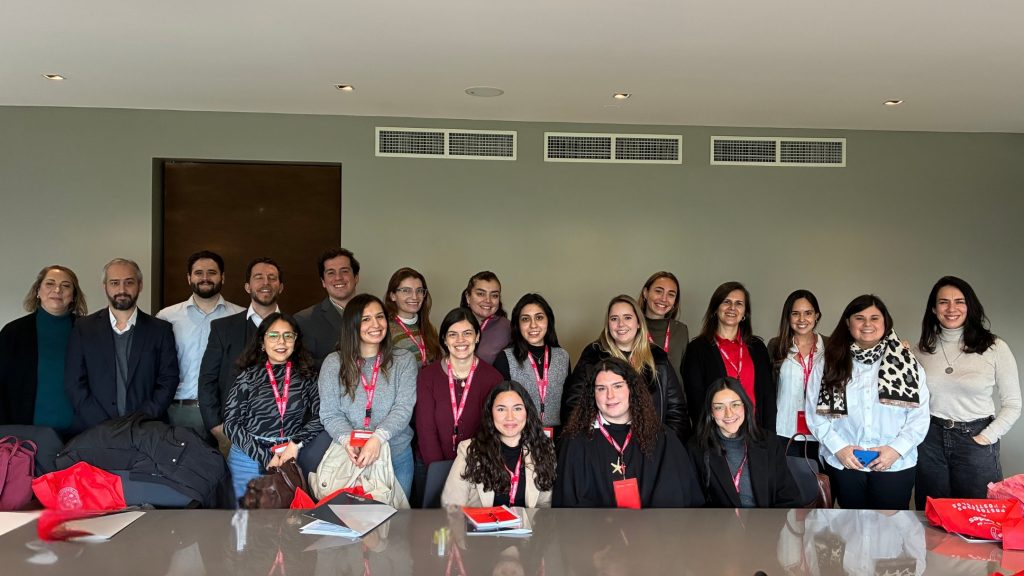Magíster en Psicología Clínica UANDES da la bienvenida a su primera generación 9 Diseno sin titulo