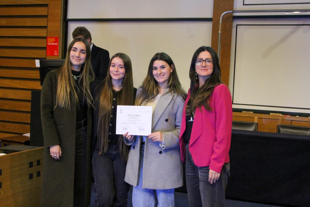 Fondo Concursable de Vida Universitaria incorpora nueva línea 2026 para fortalecer la experiencia de los estudiantes en sus últimos años de carrera 3 IMG 0203