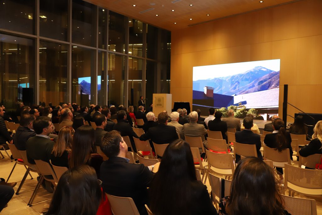 Escuela de Medicina Uandes celebró sus 35 años con una jornada de encuentro y reconocimiento 21 IMG 6502