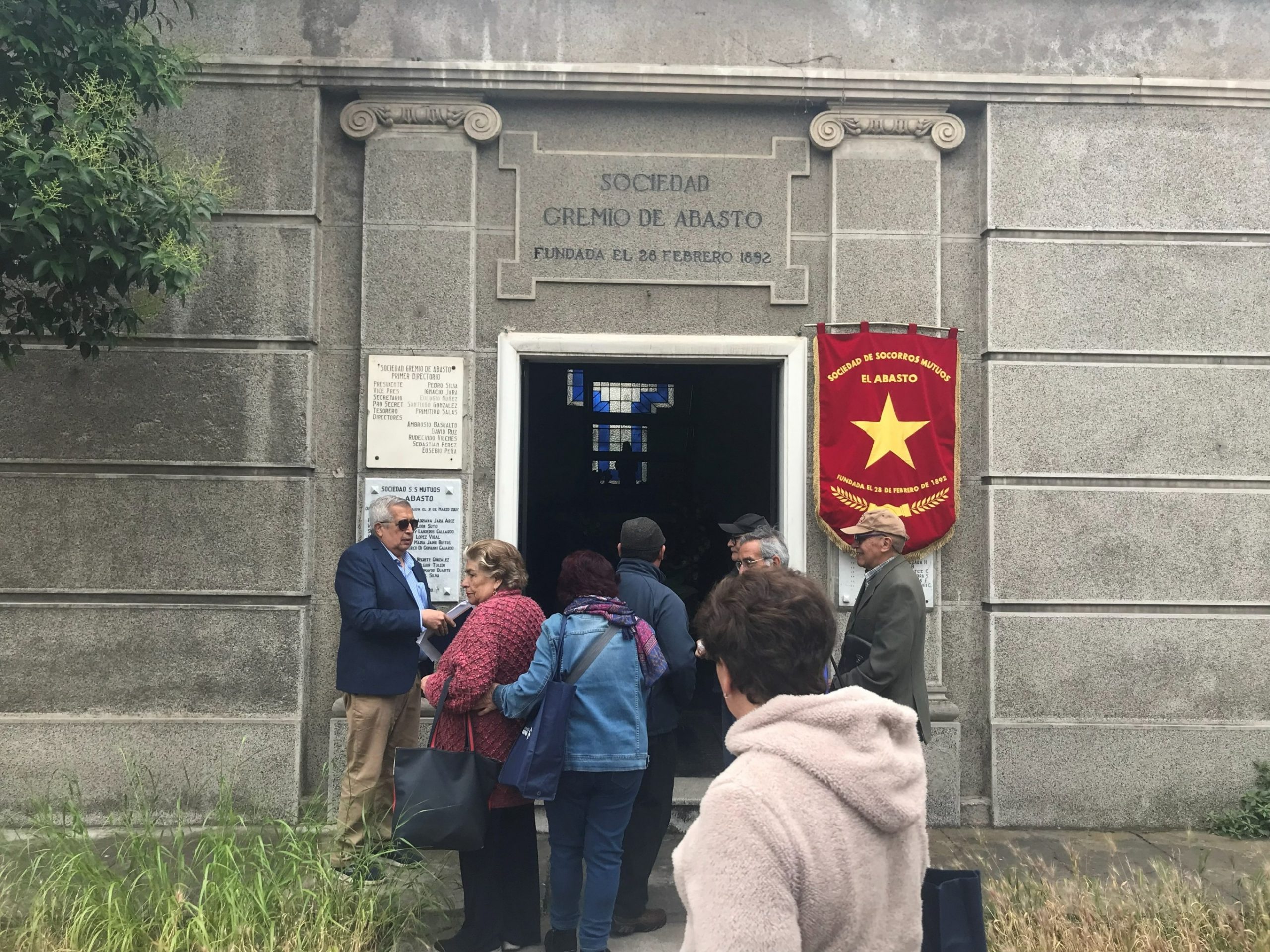 Guardia de Honor: custodia de la memoria mutualista