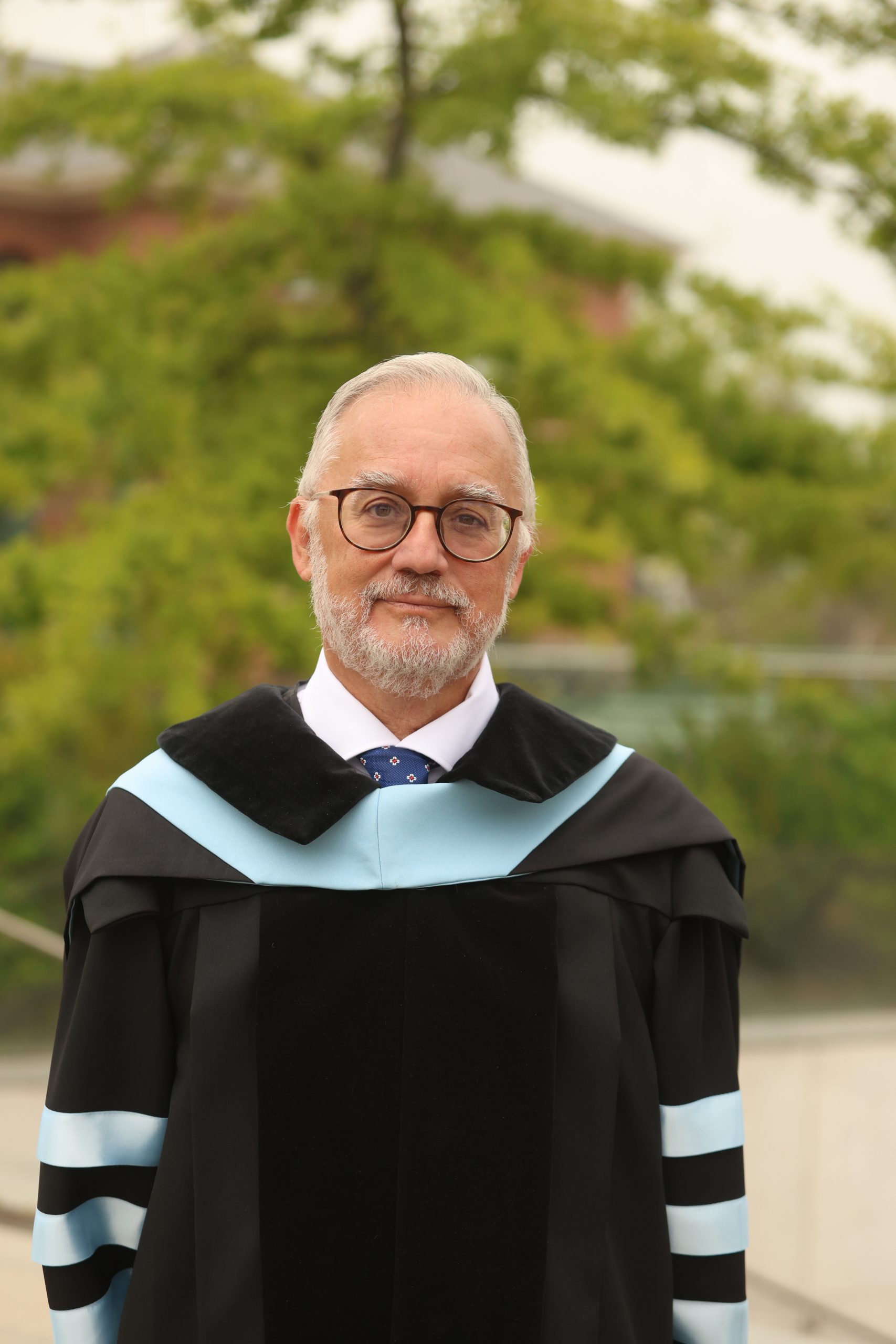 Universidad de los Andes otorga el grado de Doctor Honoris Causa por segunda vez en su historia a Cristián Zegers Ariztía, Antonio-Carlos Pereira Menaut e Ignacio Arellano Ayuso 2 0K3A20101 scaled
