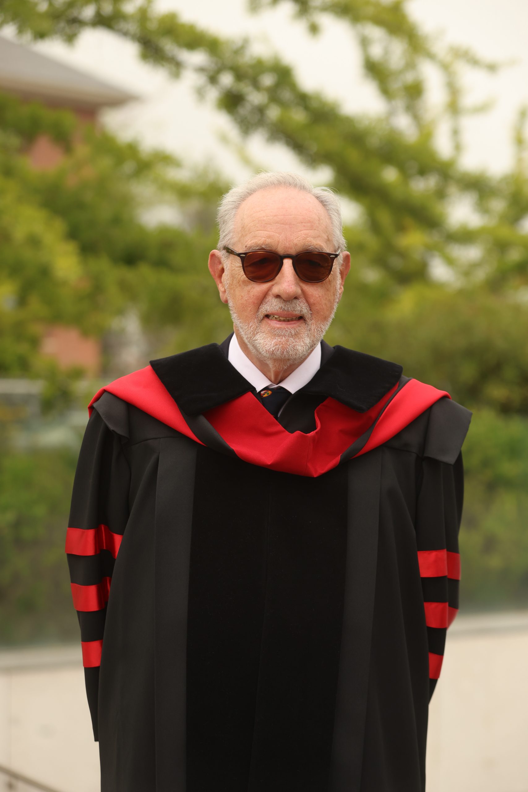 Universidad de los Andes otorga el grado de Doctor Honoris Causa por segunda vez en su historia a Cristián Zegers Ariztía, Antonio-Carlos Pereira Menaut e Ignacio Arellano Ayuso 3 0K3A20261 scaled