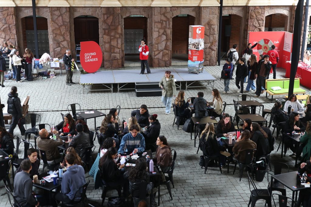 8° Giving day Uandes: Más de 4.800 personas se unieron para abrir nuevas oportunidades a los becados 17 0K3A5263