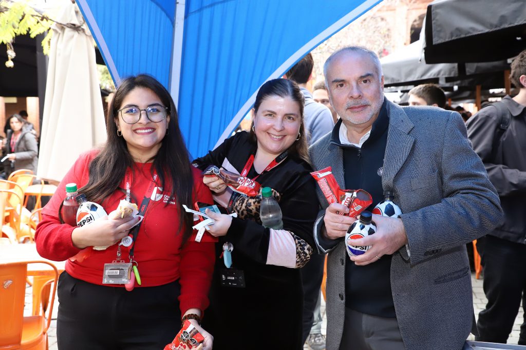 8° Giving day Uandes: Más de 4.800 personas se unieron para abrir nuevas oportunidades a los becados 15 IMG 9163