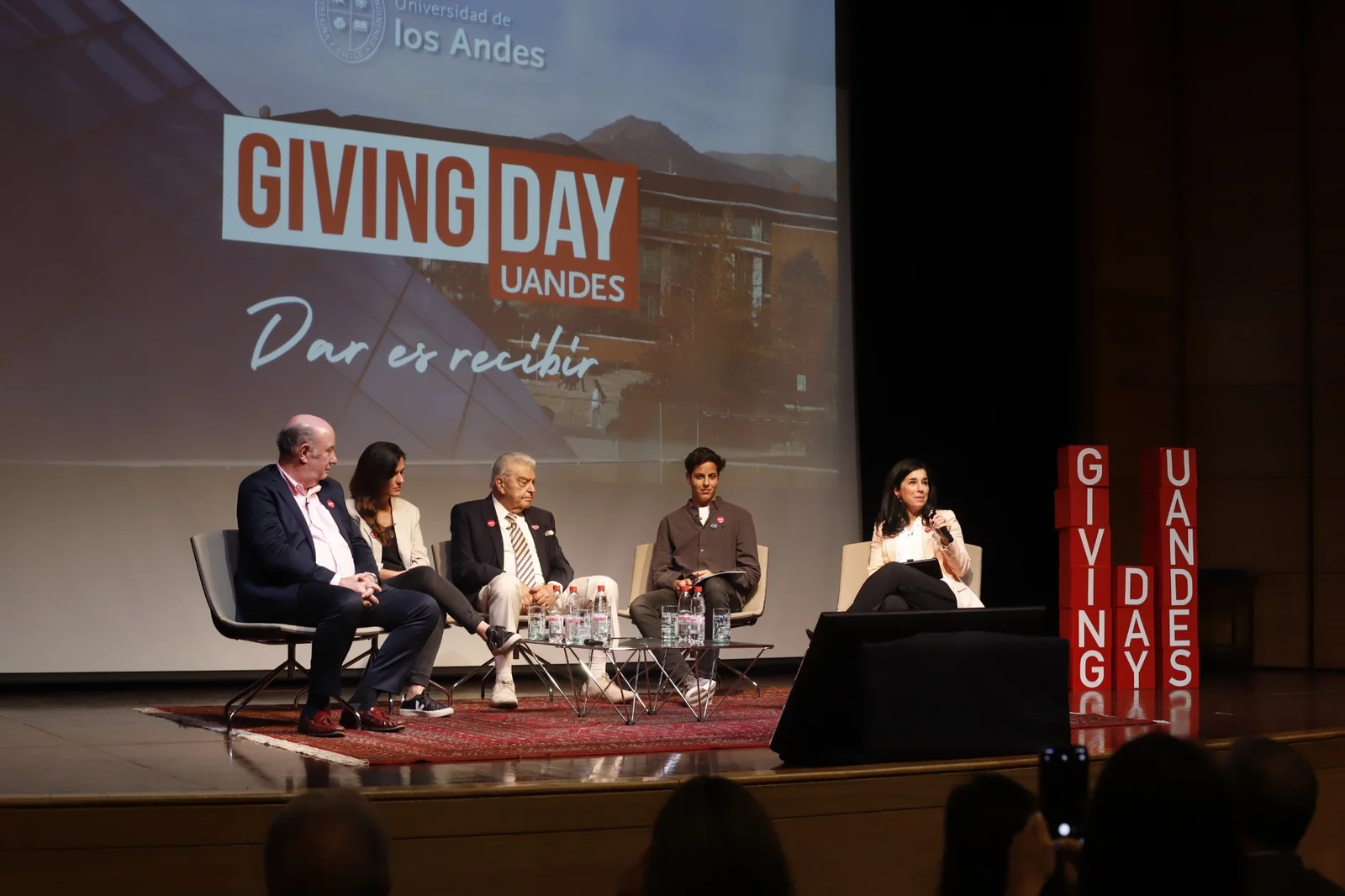 Giving day Uandes
