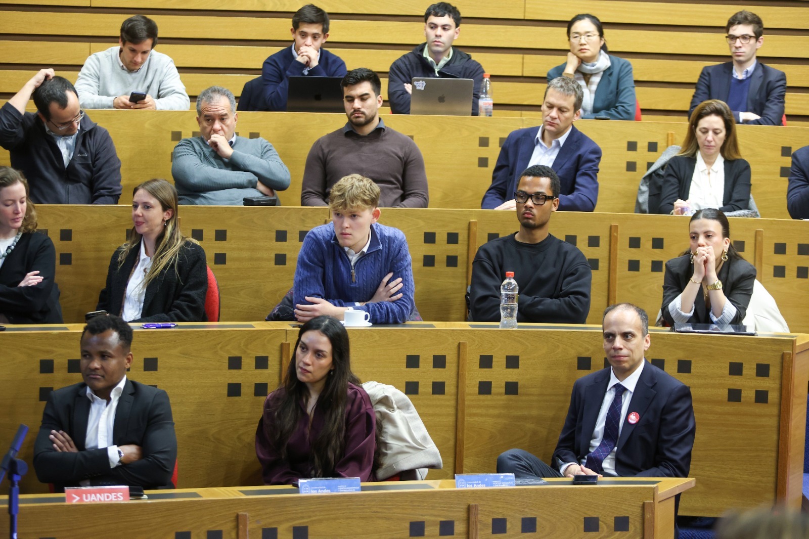 Fonavi en debate: Exministro de Economía, CChC, Santander analizaron sus efectos en el acceso al crédito hipotecario 7 WhatsApp Image 2026 10 08 at 12.14.01 PM 2
